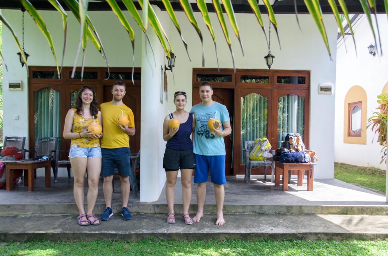 Hideaway Homestay Habarana Esterno foto