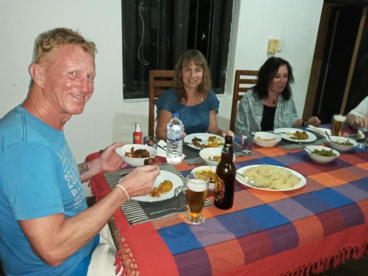 Hideaway Homestay Habarana Esterno foto